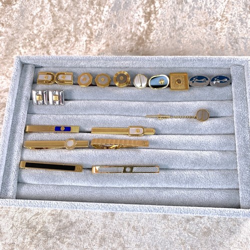Bulk vintage dunhill - a,